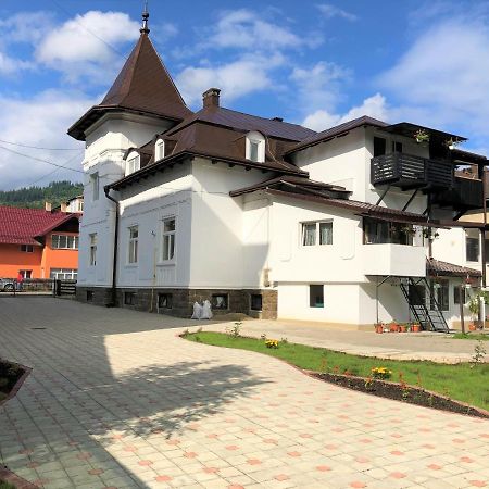 Villa Coca Câmpulung Moldovenesc Exteriör bild