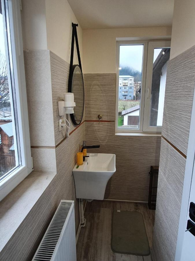 Villa Coca Câmpulung Moldovenesc Exteriör bild